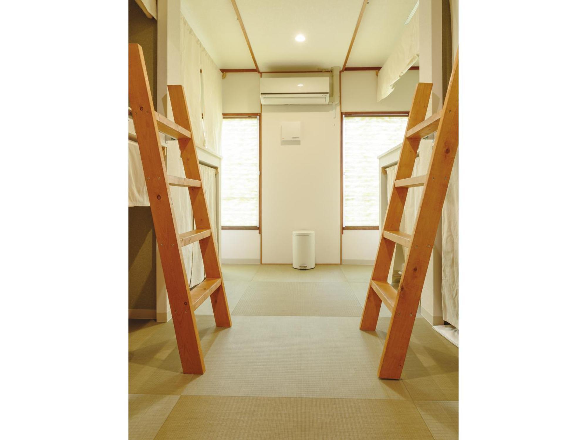 J-Hoppers Hiroshima Guesthouse Rom bilde