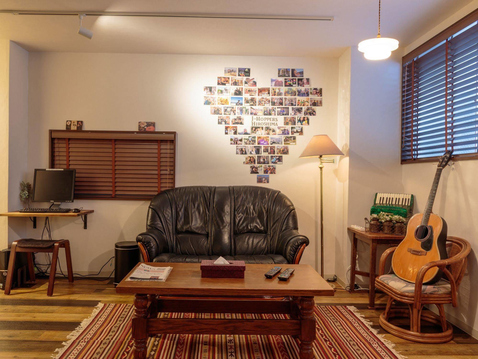 J-Hoppers Hiroshima Guesthouse Eksteriør bilde
